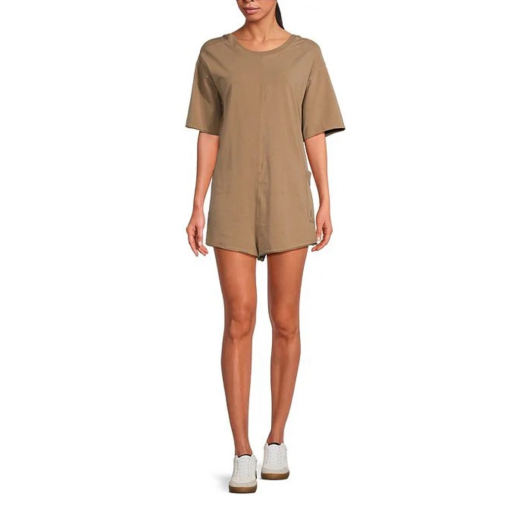 FP Movement Free People Hot Shot Tee Romper Medium Mocha Latte NWT Pockets